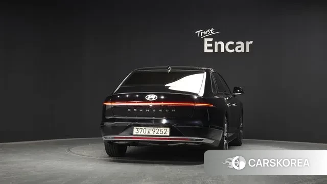 Hyundai Grandeur Hybrid (GN7) id 3763744 из Кореи 14