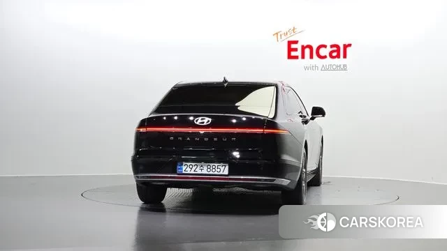 Hyundai Grandeur (GN7) id 3223327 из Кореи 14