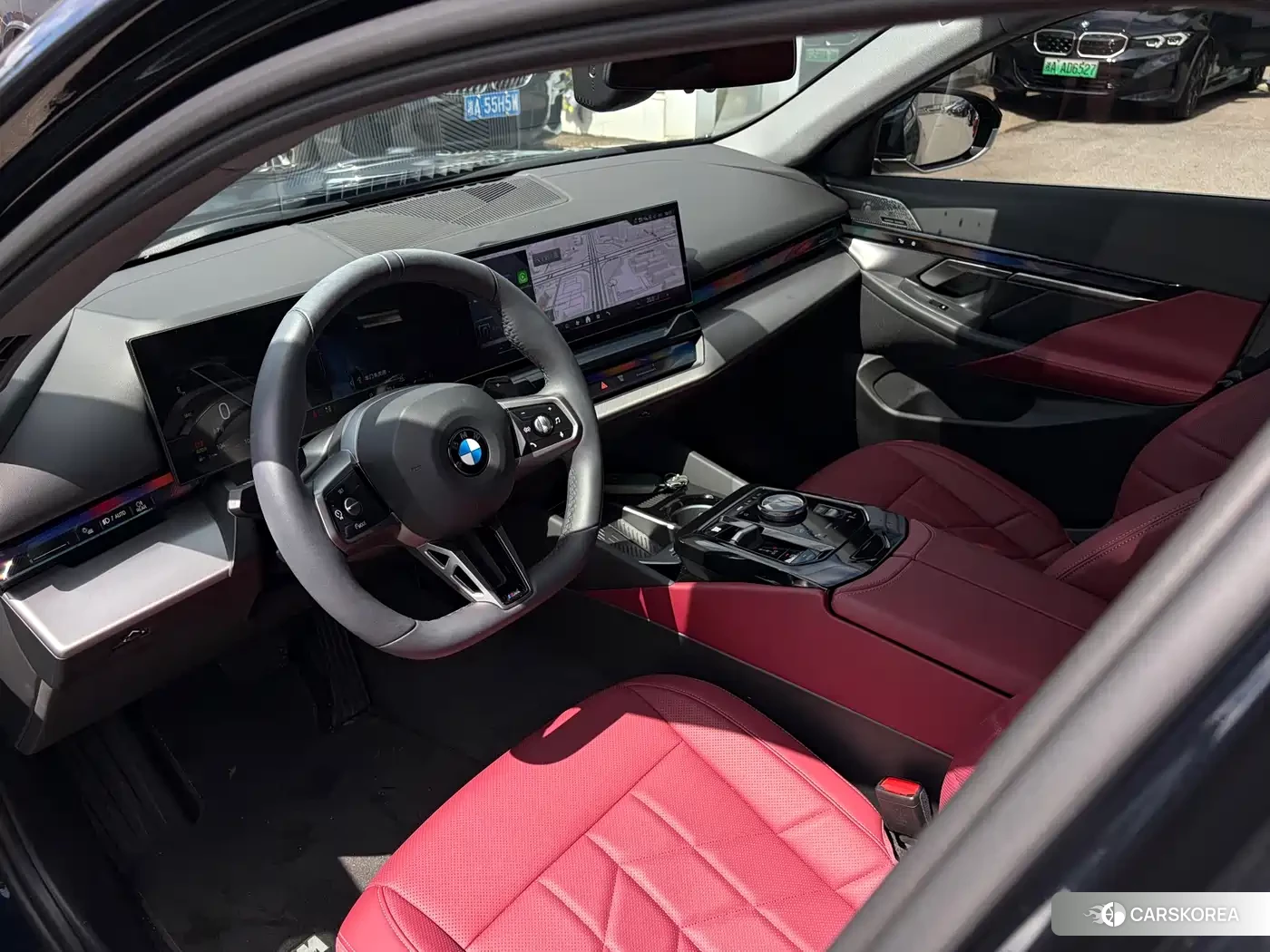 BMW 5 series 2025 Черный из Китая, фото 4