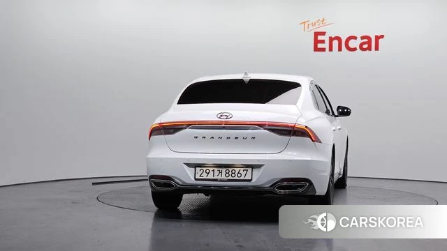 Hyundai The New Grandeur IG id 3916225 из Кореи 14