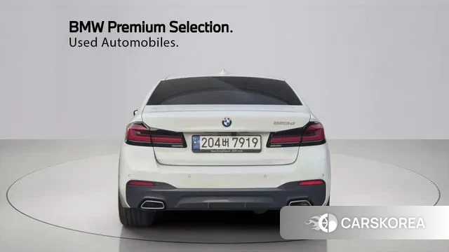 BMW 5 Series (G30) id 3472460 из Кореи 9