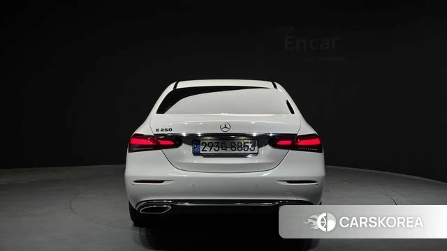 Mercedes-Benz E-Class W213 id 4316090 из Кореи 28