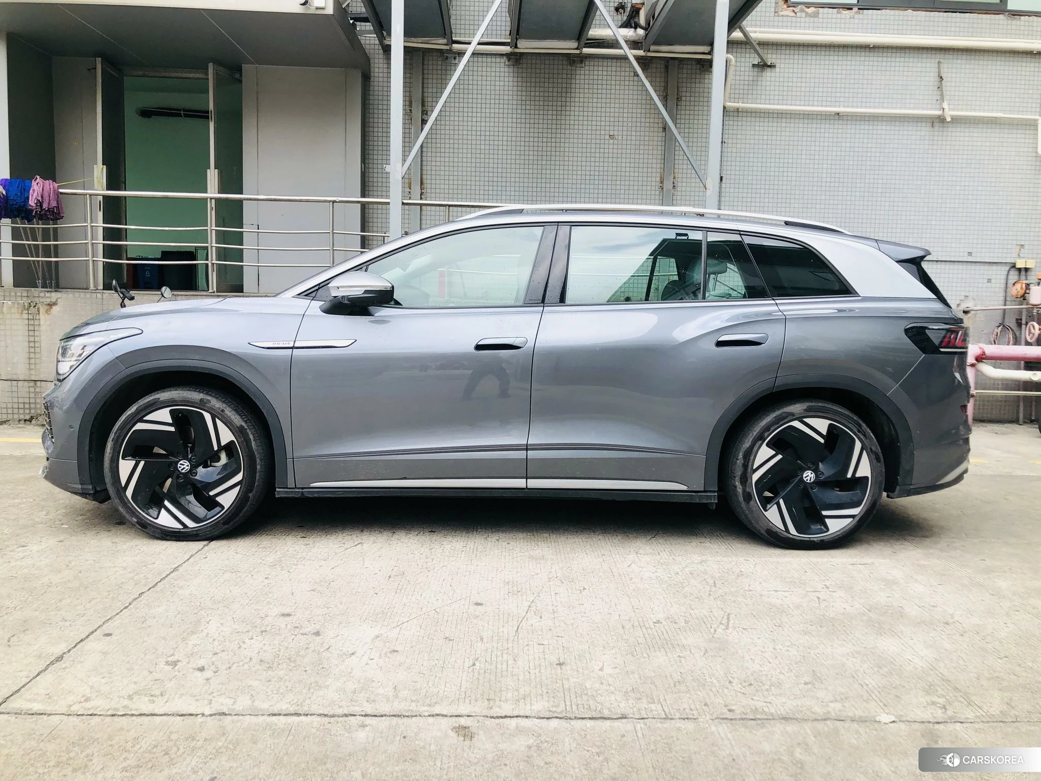 Volkswagen ID.6 X id 4510866 из Китая 11