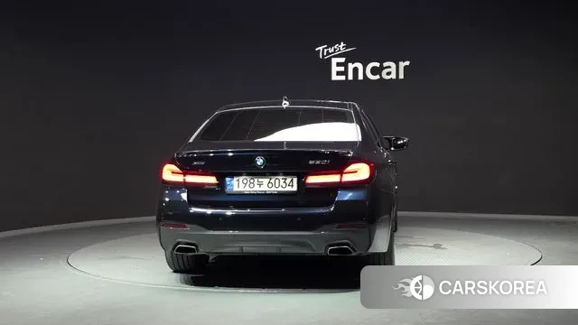 BMW 5 Series (G30) id 3044027 из Кореи 14