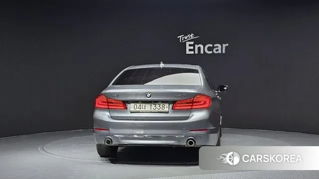 BMW 5 Series (G30) id 3455111 из Кореи 14