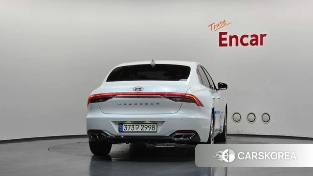 Hyundai The New Grandeur IG id 4641416 из Кореи 14