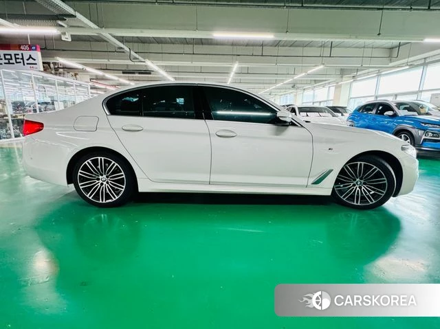 BMW 5 Series (G30) id 4693368 из Кореи 10