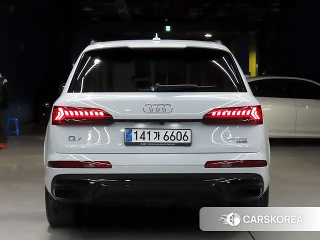 Audi Q7 (4M) id 3457724 из Кореи 13