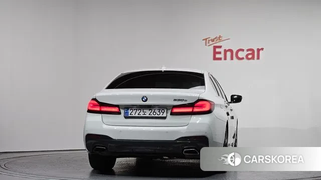 BMW 5 Series (G30) id 3712939 из Кореи 14