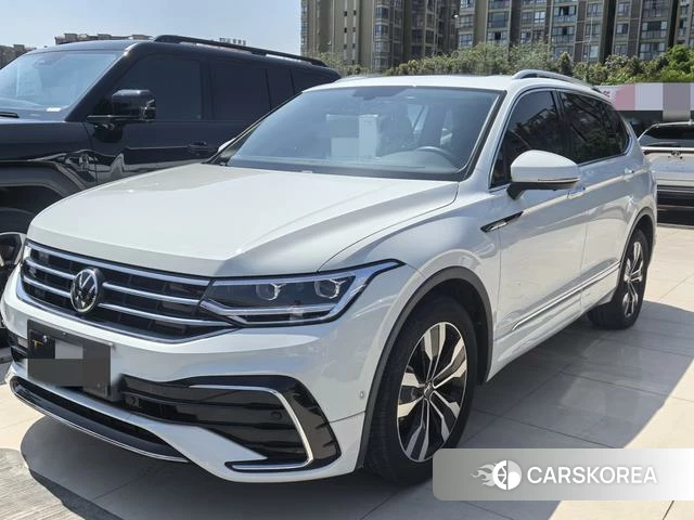 Volkswagen Tiguan L 2023 Белый из Китая, фото 6