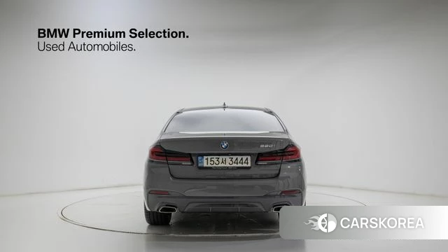 BMW 5 Series (G30) id 4303165 из Кореи 12