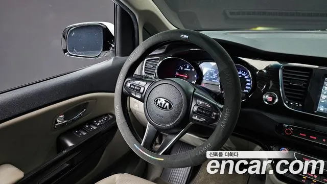 Kia The New Carnival id 2758029 из Кореи 14