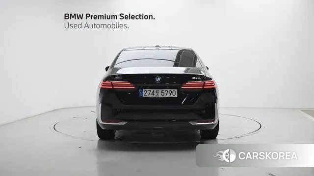 BMW 5 Series (G60) id 3036456 из Кореи 14