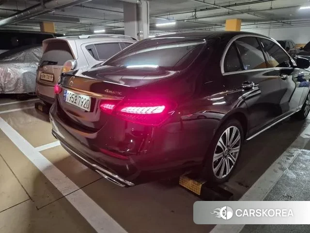 Mercedes-Benz E-Class W213 2022 Черный из Кореи, фото 5