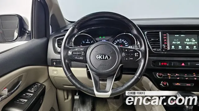 Kia The New Carnival id 2662789 из Кореи 14