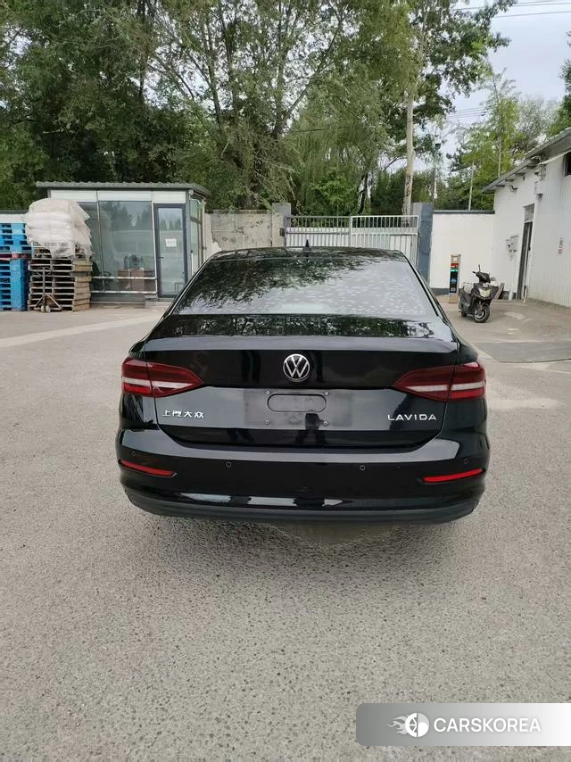 Volkswagen Lavida 2022 Черный из Китая, фото 4