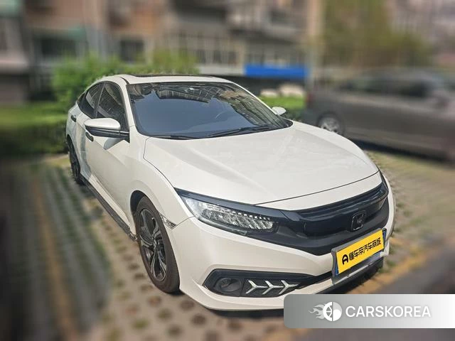 Honda Civic 2021 Белый из Китая, фото 4