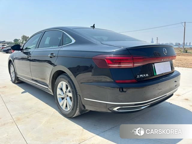 Volkswagen Passat PHEV id 4279188 из Китая 14