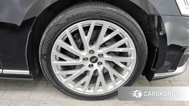 Audi A8 (D5) id 3630596 из Кореи 14