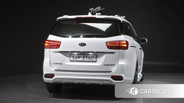 Kia The New Carnival id 3480151 из Кореи 14