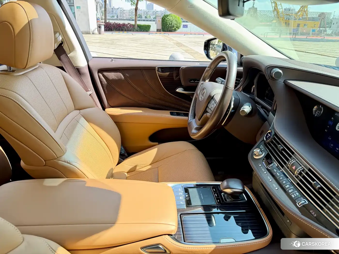 Lexus LS id 4629789 из Китая 14