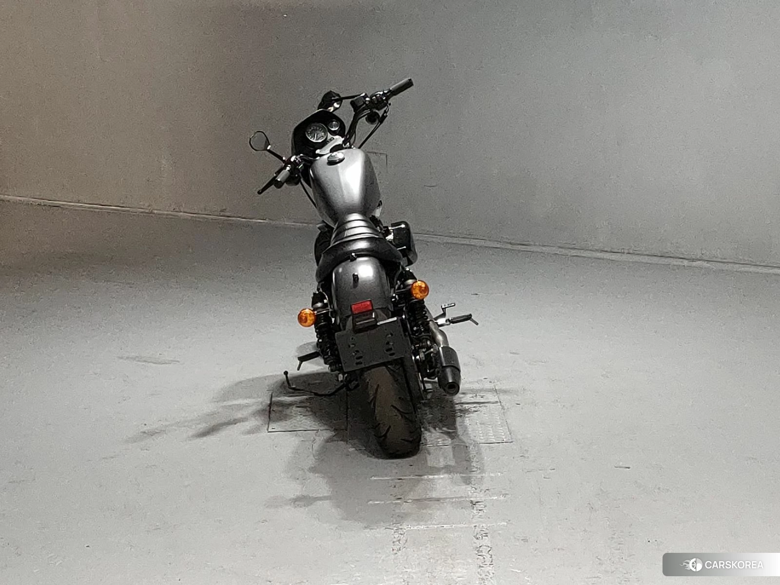 Harley-Davidson Sportster XL883N 2017 из Японии, фото 3