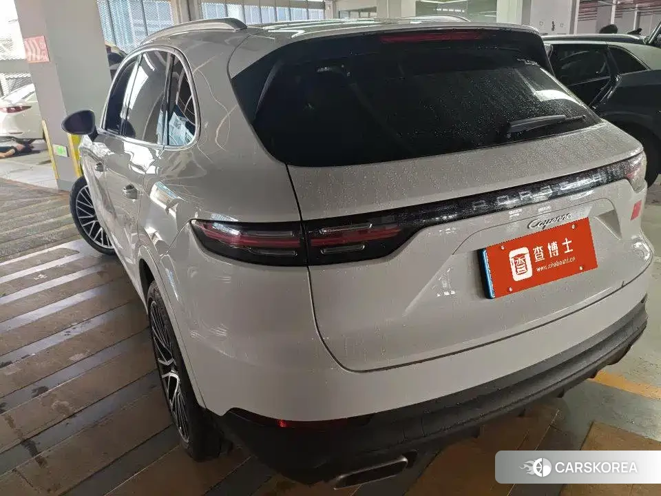 Porsche Cayenne 2019 Белый из Китая, фото 4