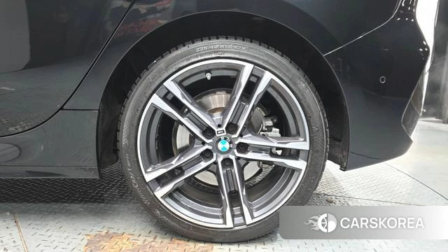 BMW 1 Series (F40) id 3786402 из Кореи 14