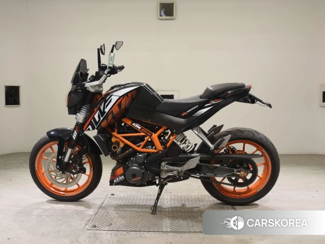 Проданный KTM 250 DUKE 2015 из Японии, фото 2