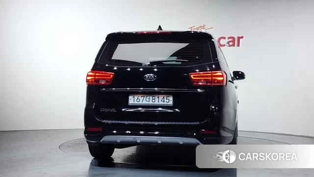 Kia The New Carnival id 3765901 из Кореи 14