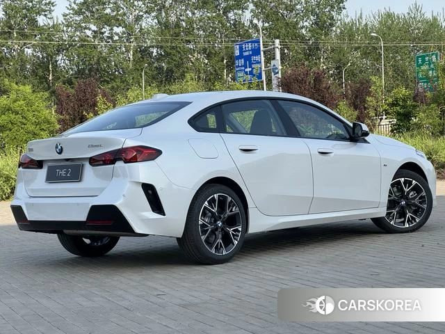 BMW 2 series id 4273781 из Китая 8