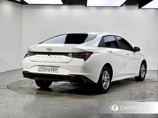 Hyundai Avante (CN7) id 3910861 из Кореи 14