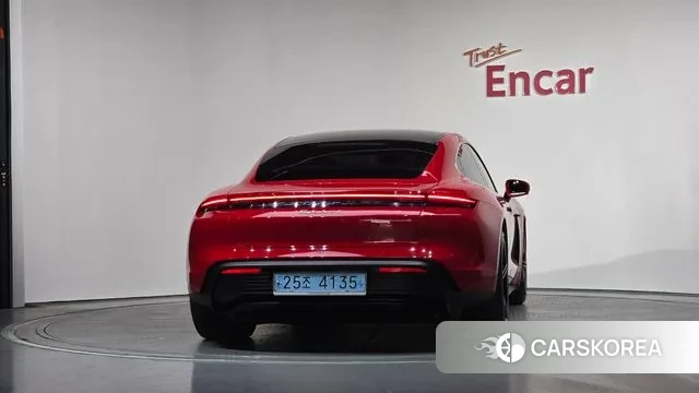 Porsche Taycan id 3681191 из Кореи 14