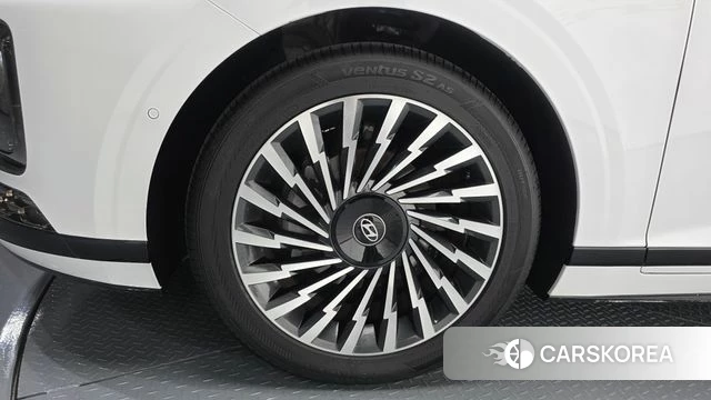 Hyundai Grandeur Hybrid (GN7) id 4381407 из Кореи 31
