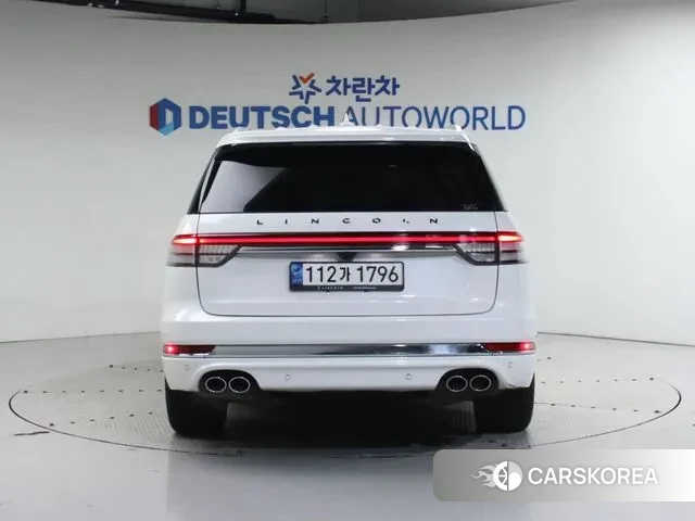 Lincoln Aviator 2nd generation 2022 Черный из Кореи, фото 4