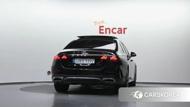 Mercedes-Benz E-Class W214 id 4488136 из Кореи 25