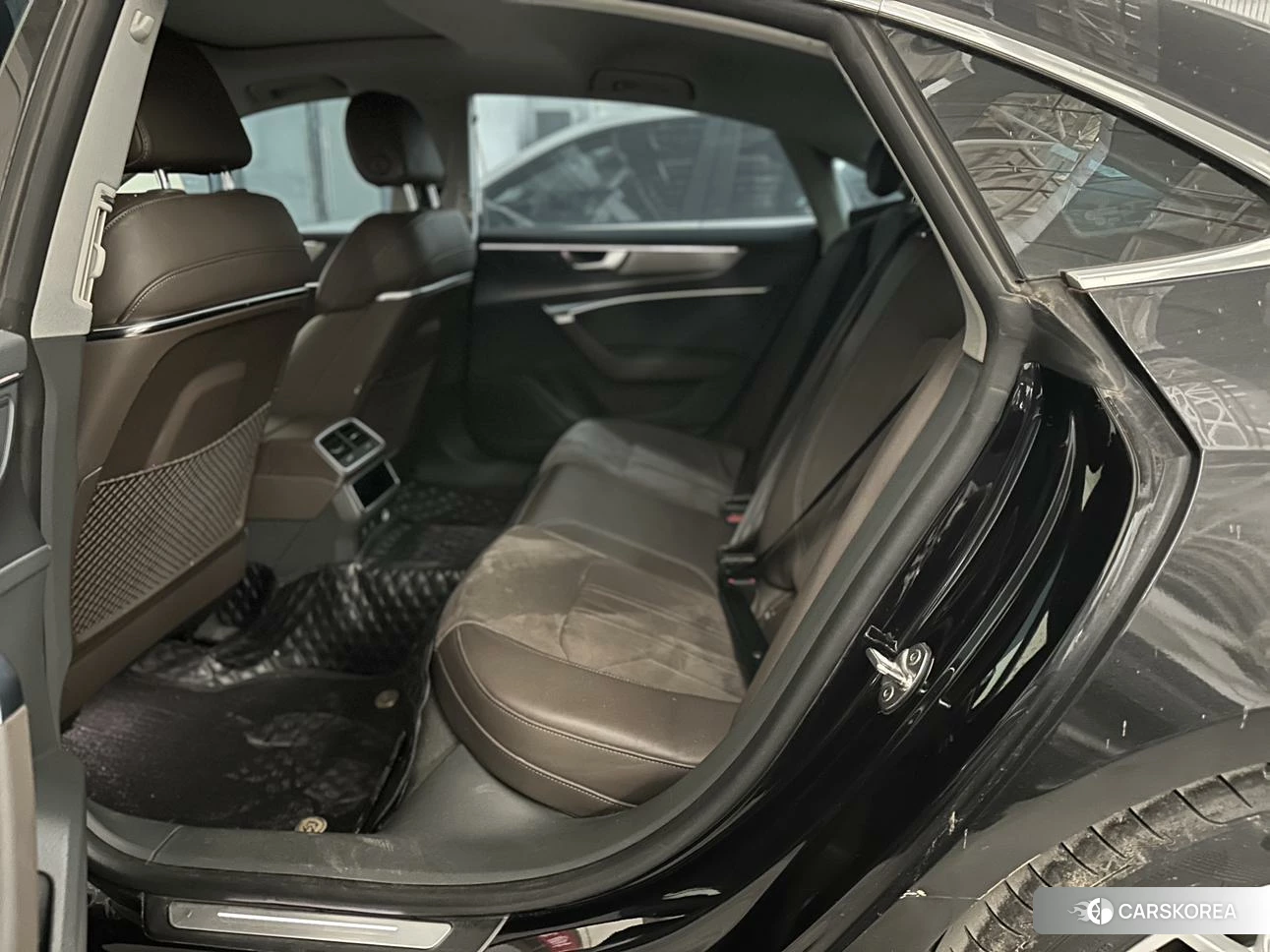 Audi A7L id 4479752 из Китая 11