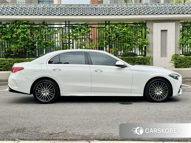 Mercedes-Benz Class C id 4274532 из Китая 10