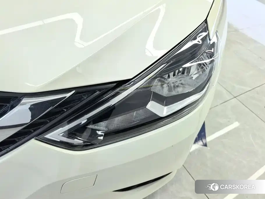 Nissan Sylphy id 4576342 из Китая 10