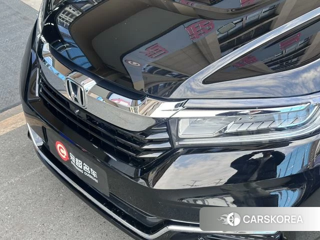 Honda Crown Road id 4276556 из Китая 11