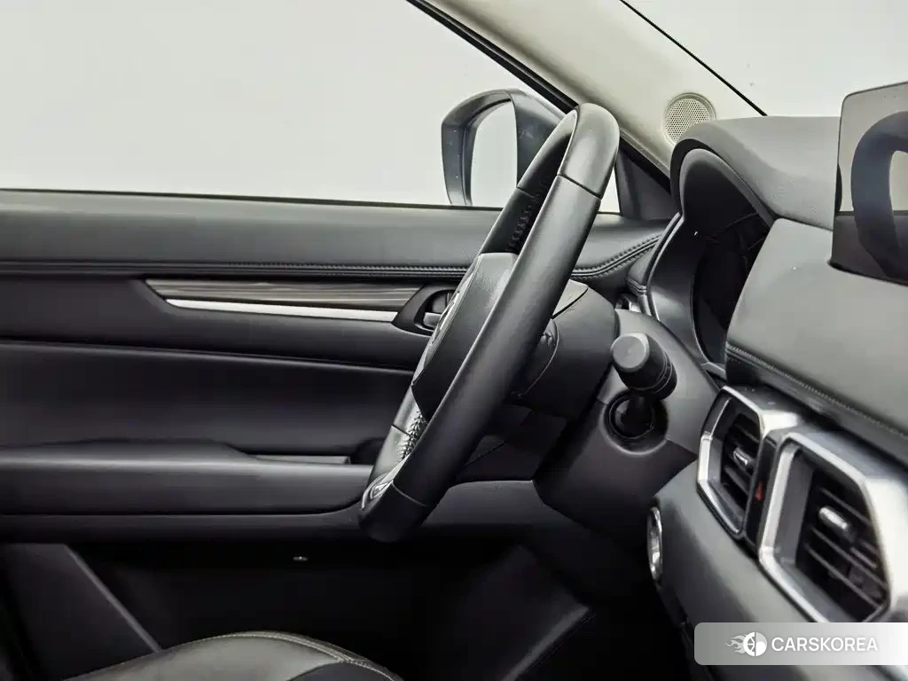 Mazda CX-5 id 4680617 из Китая 18
