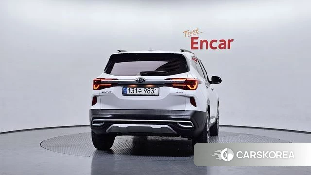 Kia Seltos id 4294040 из Кореи 26