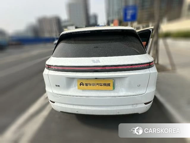 Ideal car Ideal L7 2024 Белый из Китая, фото 4