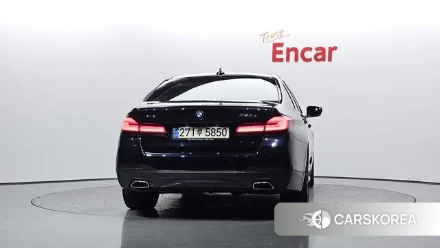 BMW 5 Series (G30) id 2976143 из Кореи 14