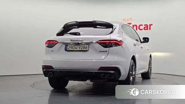 Maserati Levante id 3317925 из Кореи 14