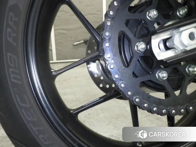 Triumph SPEED 400 id 3946671 из Японии 28