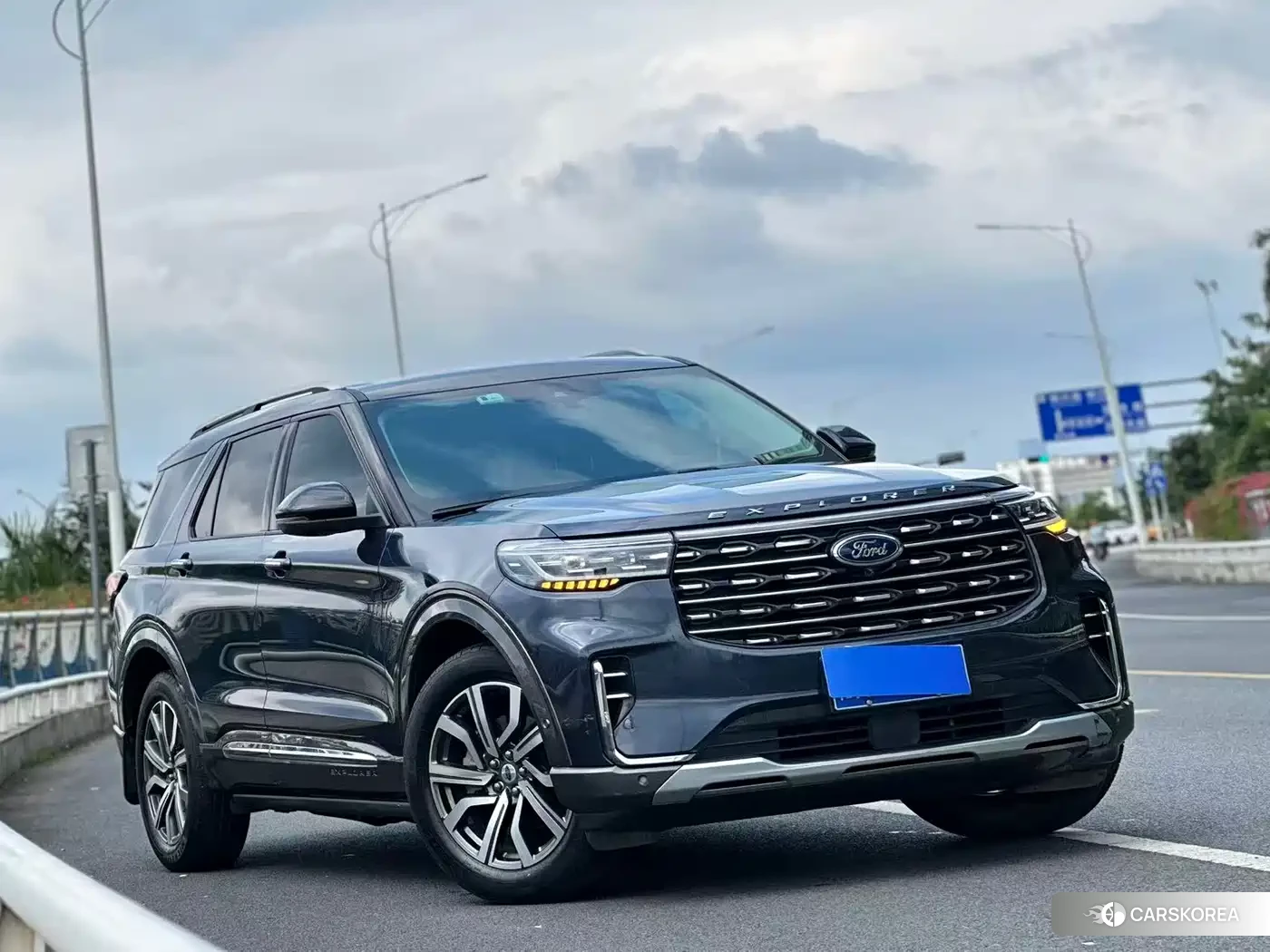 Ford Explorer id 4583858 из Китая 10