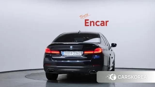 BMW 5 Series (G30) id 3676323 из Кореи 14