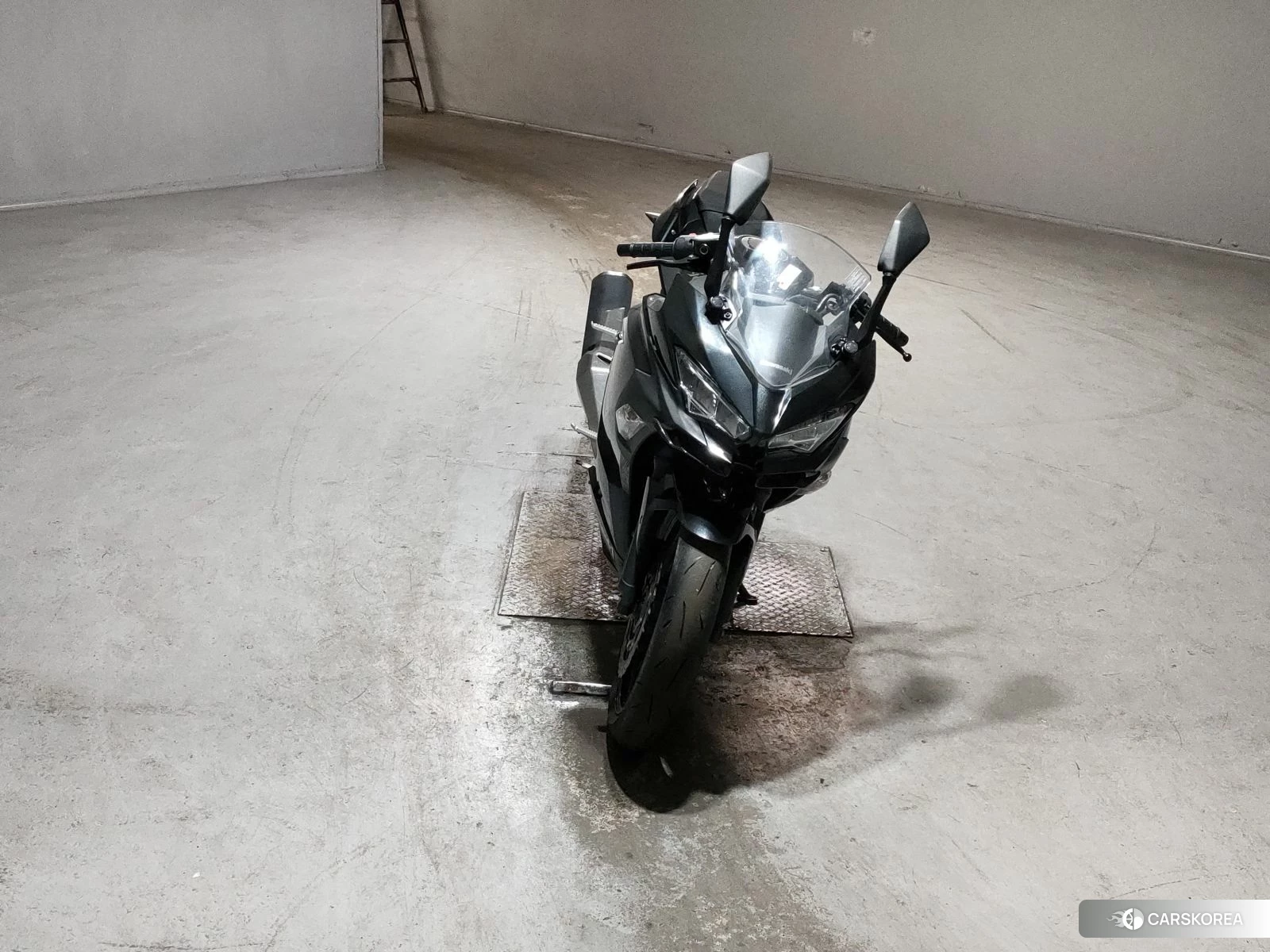 Проданный Kawasaki NINJA 400 id 4200200 из Японии