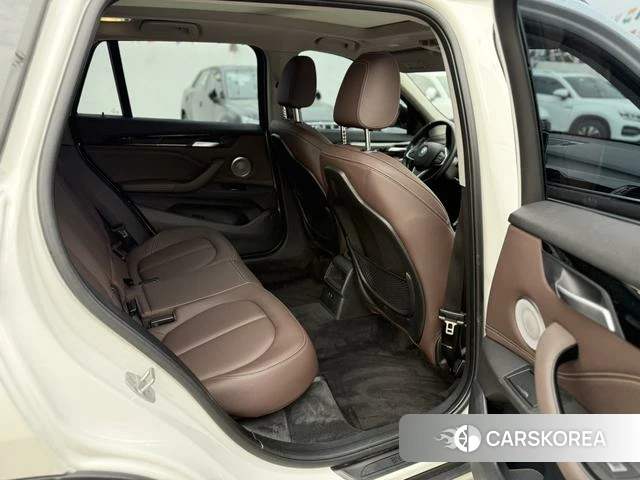 BMW X1 id 4328451 из Китая 13